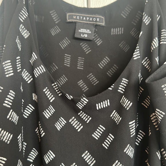 Pretty layered tank top - Picture 4 of 8